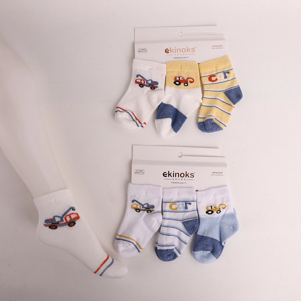 Dikişsiz - 12'Lİ SOLE DESEN ERKEK BEBE MEVSİMLİK SOKET ASORTİ